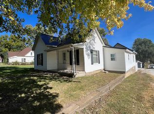 204 Rombauer Ave, Novinger, MO 63559