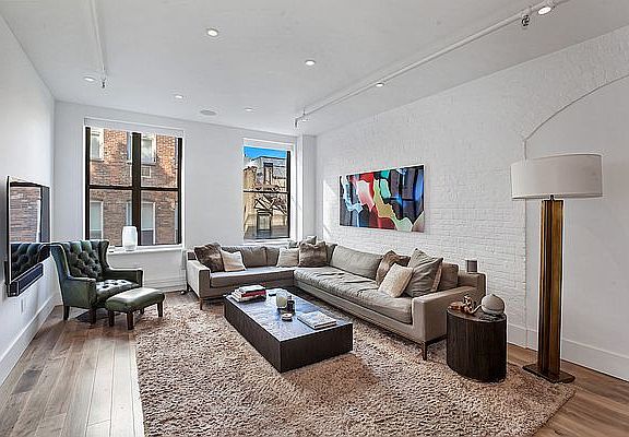 3rd image of 111 Wooster St APT 5C