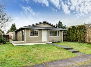 208 Kentucky Ave, Granite Falls, WA 98252