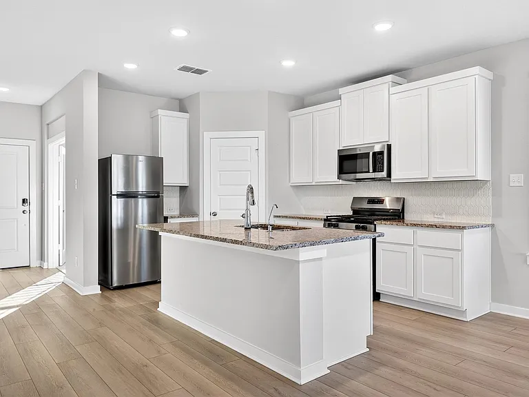 21827 Blue Daisy Ct — Photo 8
