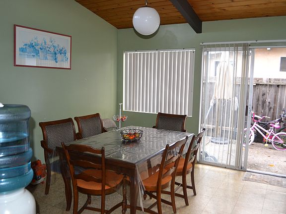 cathedral ceilings in dining