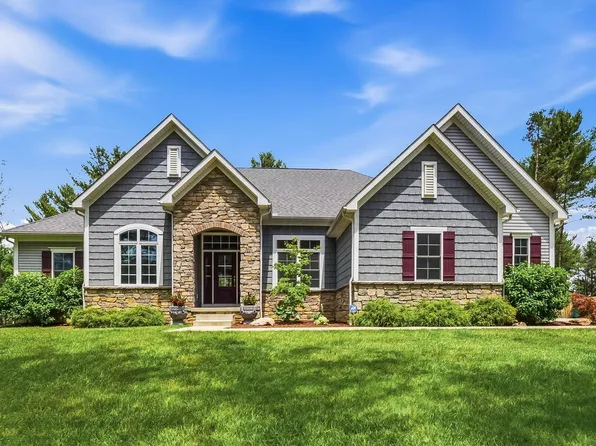 125 Pine Hills Rd, Johnstown, OH 43031