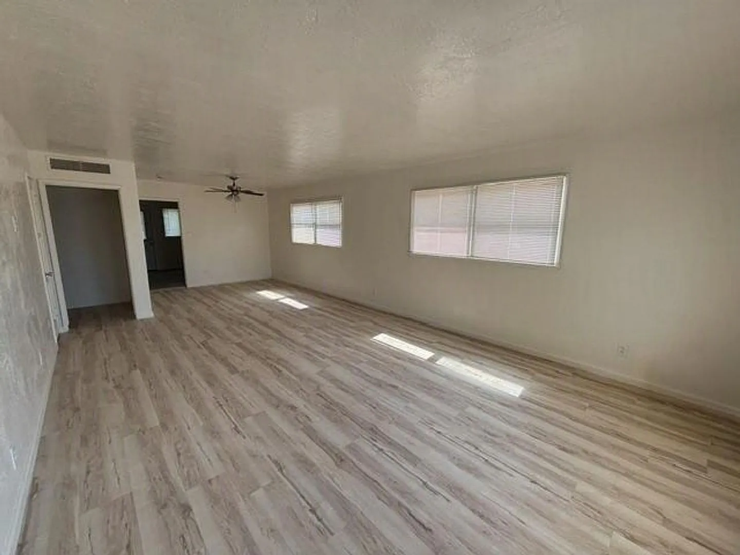 1249 Sandalwood Dr., El Centro — Photo 4