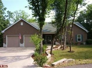 2112 Knight Ln, Lake Sherwood, MO 63357