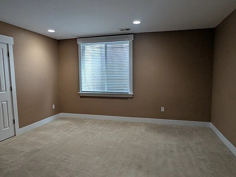 1166 S Sherman St — Photo 38