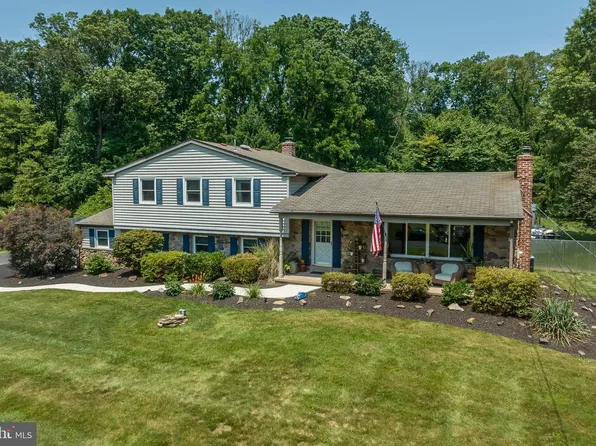 36 Pebble View Ln, Doylestown, PA 18901