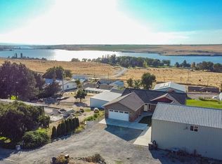 459 Harbor Blvd, Burbank, WA 99323