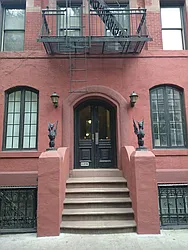 48 Perry Street in West Village