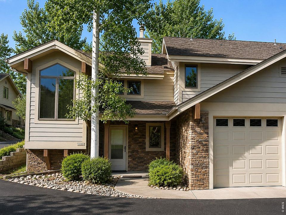 1st image of 880 Crabapple Ln