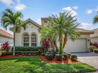15946 Delasol Ln, Naples, FL 34110