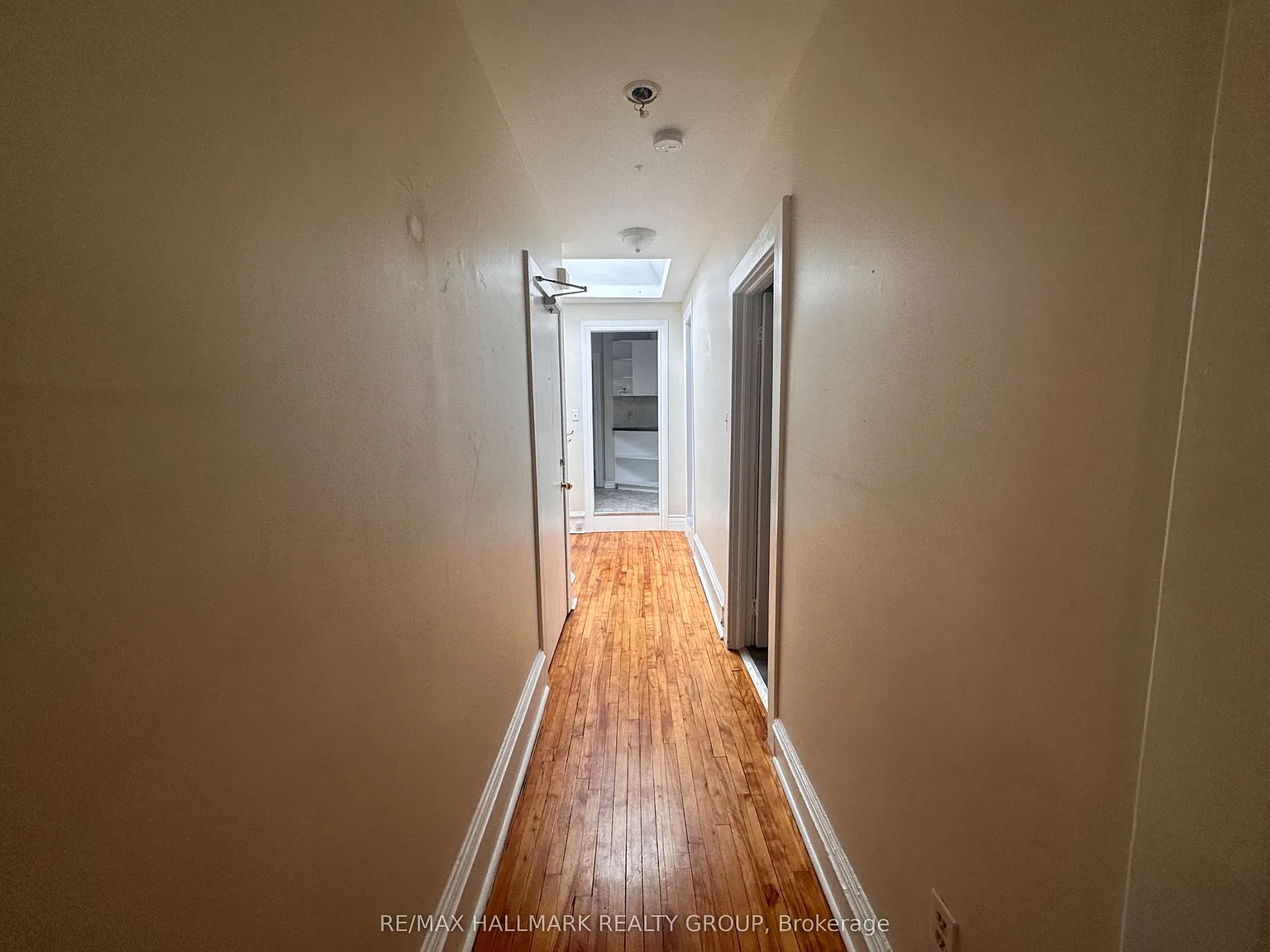 2 bed, $2,000 — Photo 2