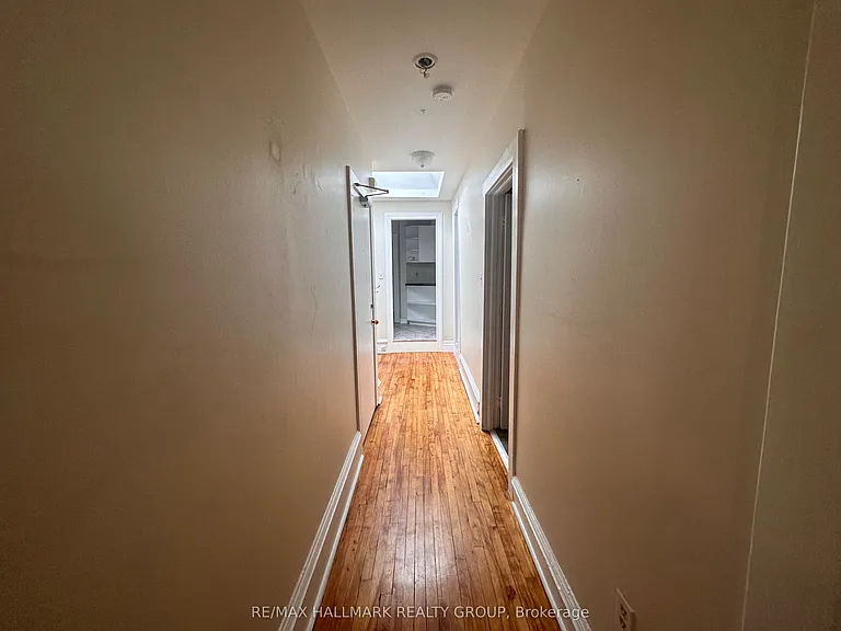 94 Fairmont Ave #2 — Photo 2