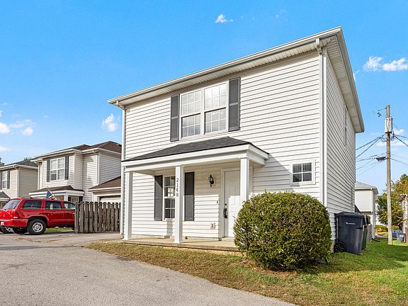 3rd image of 2148 Fortune Hill Ln