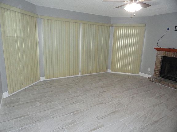 3rd image of 952 Bird Bay Ct APT 106
