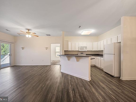 2nd image of 4102F Summer Brook Way