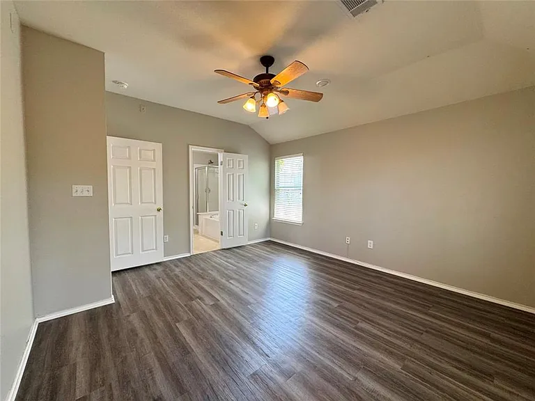 2311 Portwood Bend Cv — Photo 20