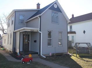 2027 W 3rd St, Davenport, IA