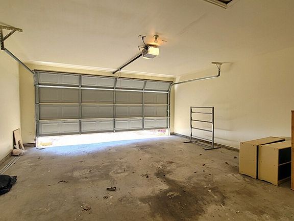 4th image of 1234 Tralee Ln Suite 250-1242