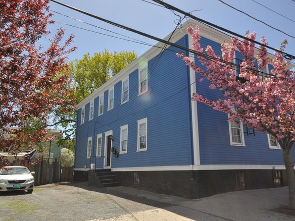 303 Williams St #1R