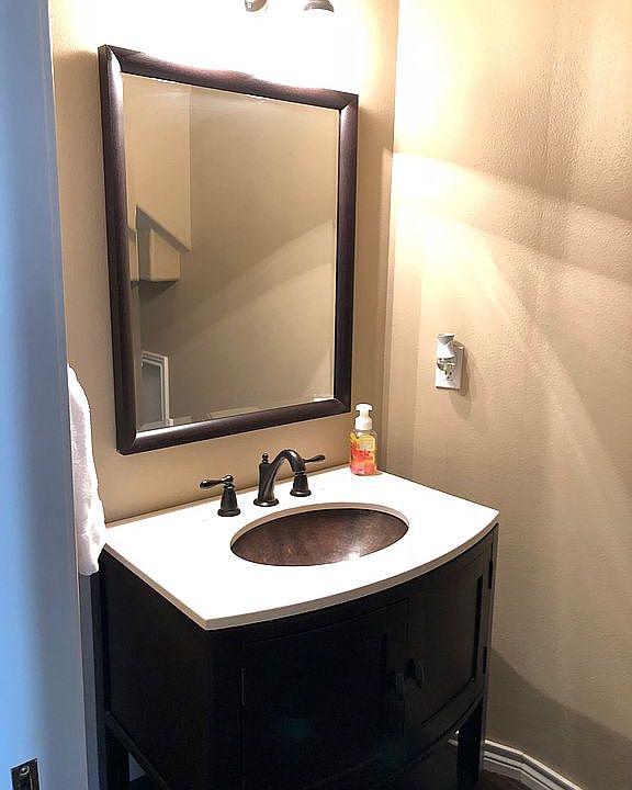 1/2 bathroom downstairs 