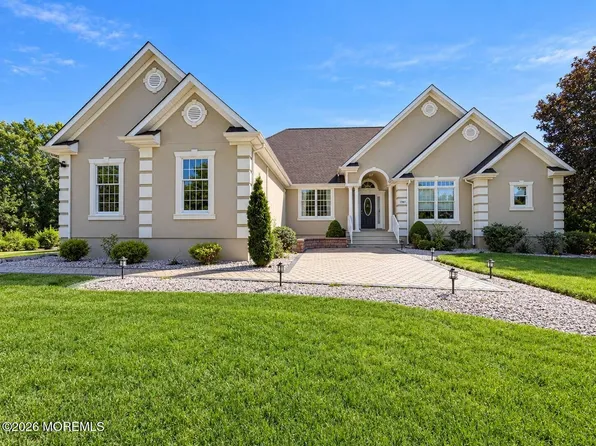 1787 Kathleen Court, Toms River, NJ 08755