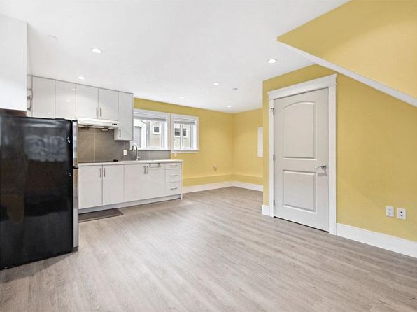 2 bedroom rental in Vancouver — photo 12
