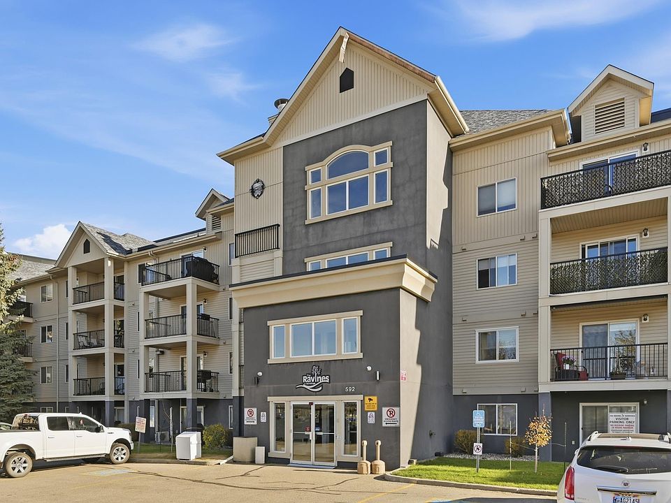 1st image of 592 Hooke Rd NW #302