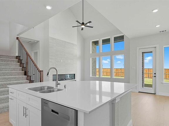 4th image of 1120 Pitchfork Rd