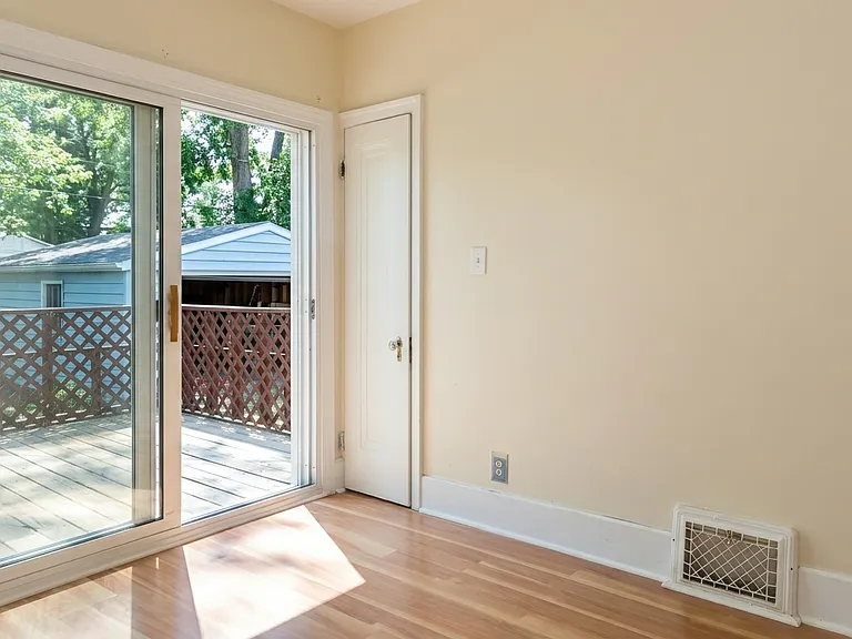 1691 Columbia Rd #1 — Photo 4