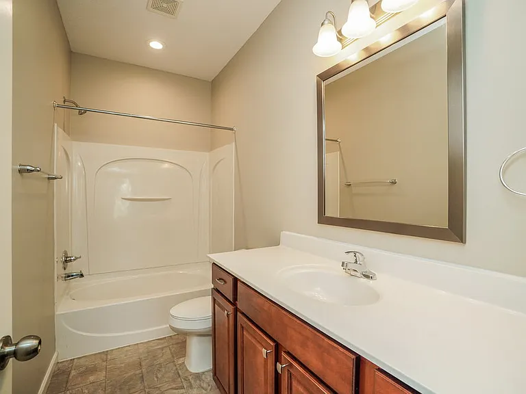 4001 Blue Mountain Cir — Photo 14