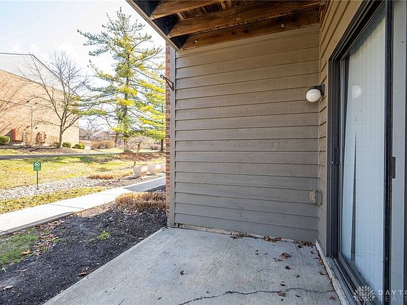 5th image of 7633 Montgomery Rd Unit 3