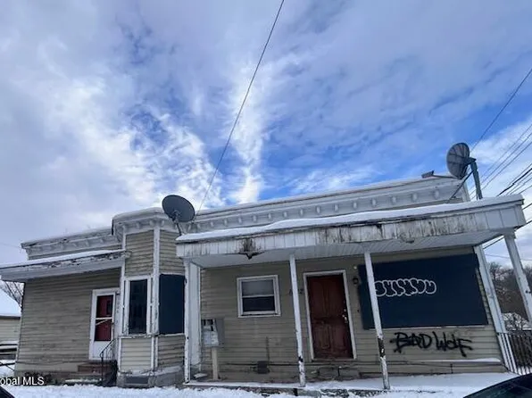 1002 Davis Terrace, Schenectady, NY 12303