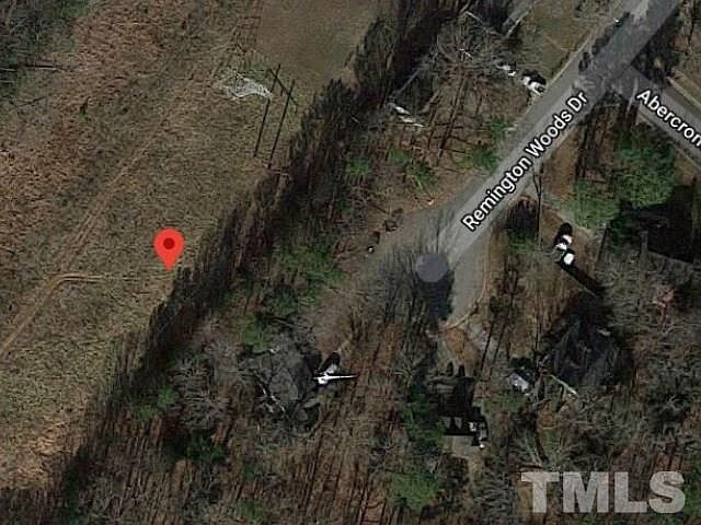 1st image of 124 Remington Woods Dr