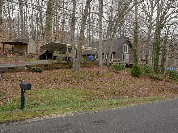 2nd image of 297 Chapel Dr