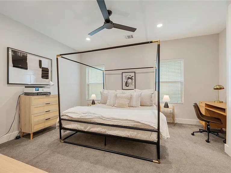 234 Estates Cir — Photo 15