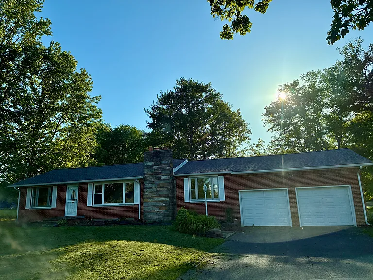 331 Said Rd — Photo 7