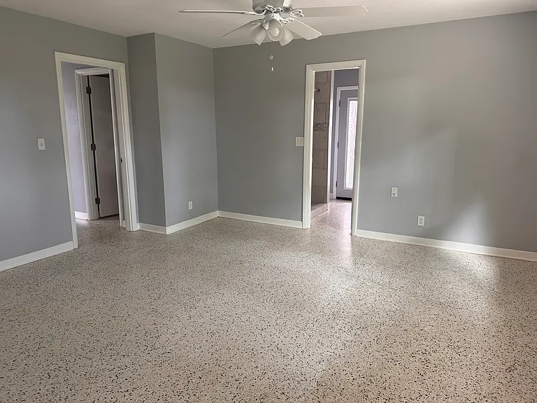 3501 Summit Blvd — Photo 19