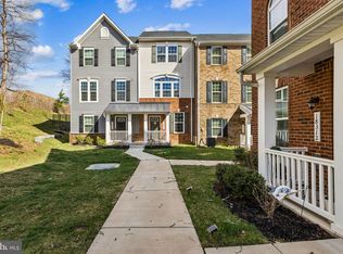 18304 Reaper Hill Ct, Triangle, VA