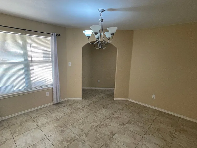4405 Thunderbird Ave — Photo 51