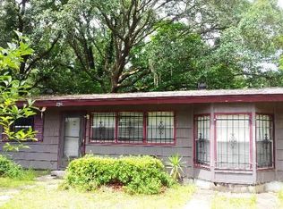 3702 Shoreline Dr, Tallahassee, FL 32305