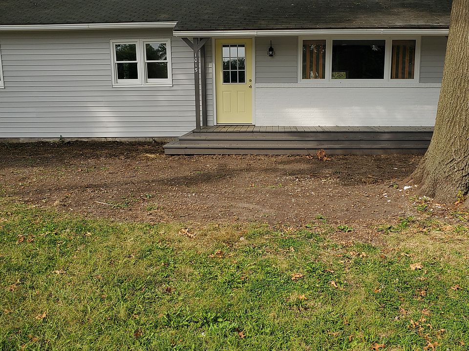 1st image of 1015 E 13th St