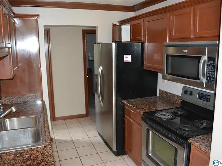 1023 Stones Throw Dr NW — Photo 5