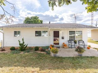 645 Edgewood Dr, Newark, OH 43055