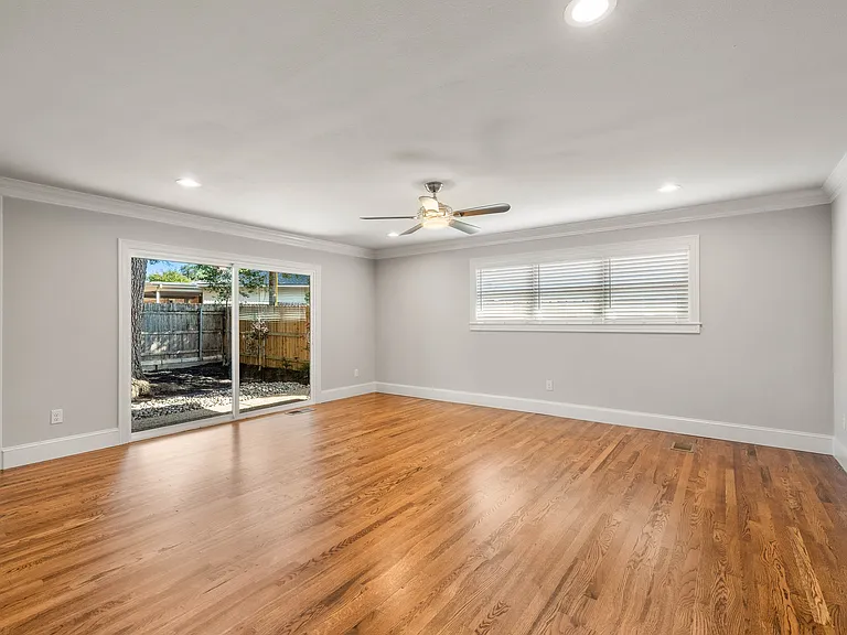 29011 Woodland Dr — Photo 24