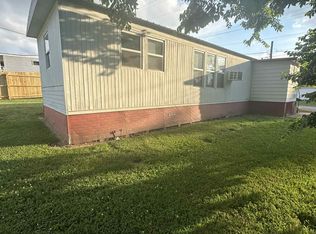 1009 N Dickerson St, Palmyra, MO 63461