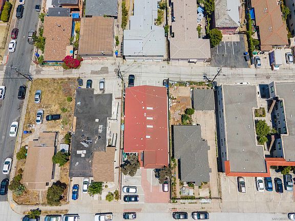 3rd image of 4077 48th St
