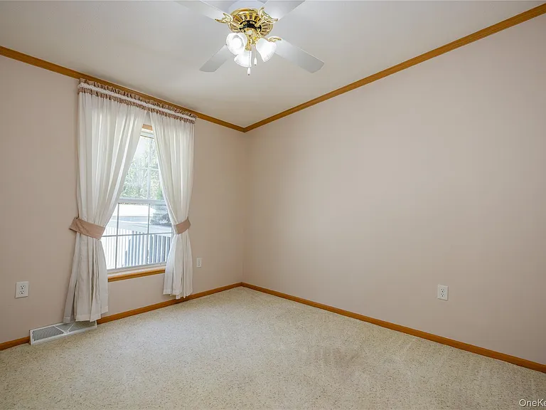 39 Cedar Flats Rd — Photo 27