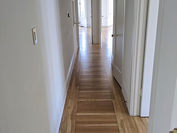 4th image of 3745 24th St APT 1
