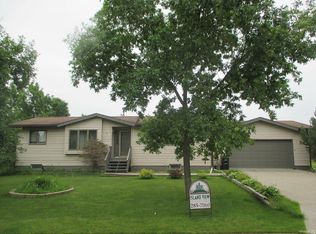 1303 17th St, International Falls, MN 56649