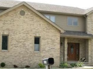 6233 Pershing Rd, Schererville, IN 46375